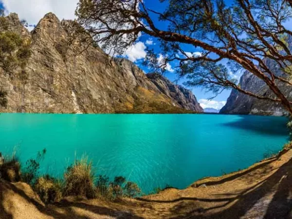 Tour Lagunas de Llanganuco – Callejón de Huaylas: Naturaleza, historia y tradición